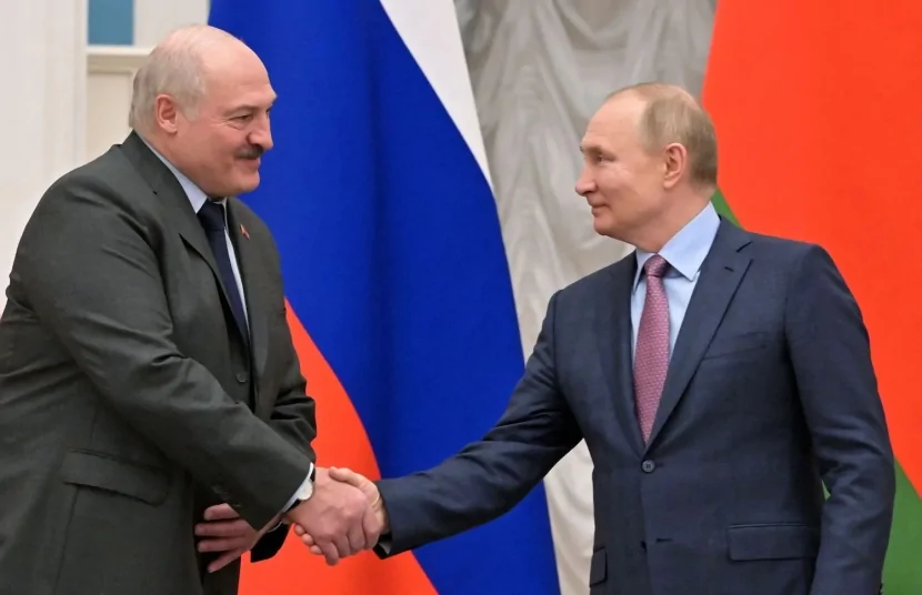 Belarus Rusiyanın dəstəyi ilə nüvə dövlətinə ÇEVRİLİB