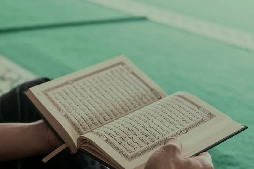 Başqırdıstanda məsciddə qanunsuz Quran nüsxəsi aşkar edilib