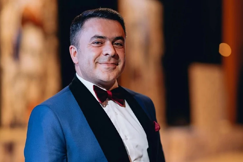 Əməkdar artist Cabir İmanovun nəşi Əjdərbəy məscidinə aparılıb