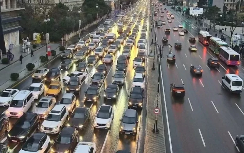 \"Tıxac problemi təqdim olunan qədər faciəvi deyil\" - Deputat