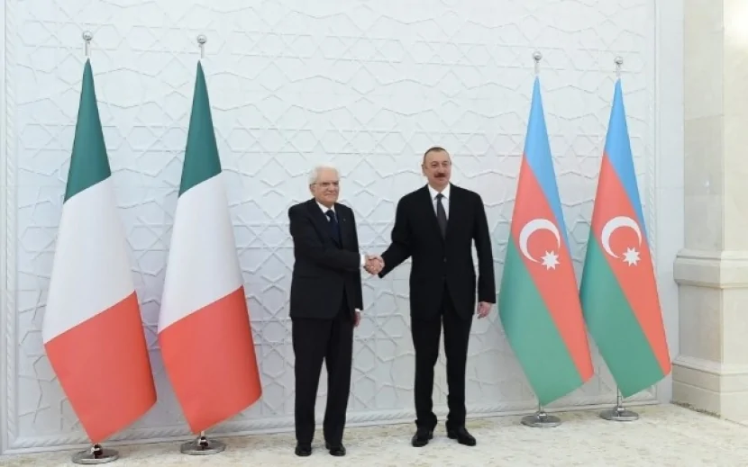 İlham Əliyevin İtaliya Prezidenti ilə təkbətək görüşü keçirilir