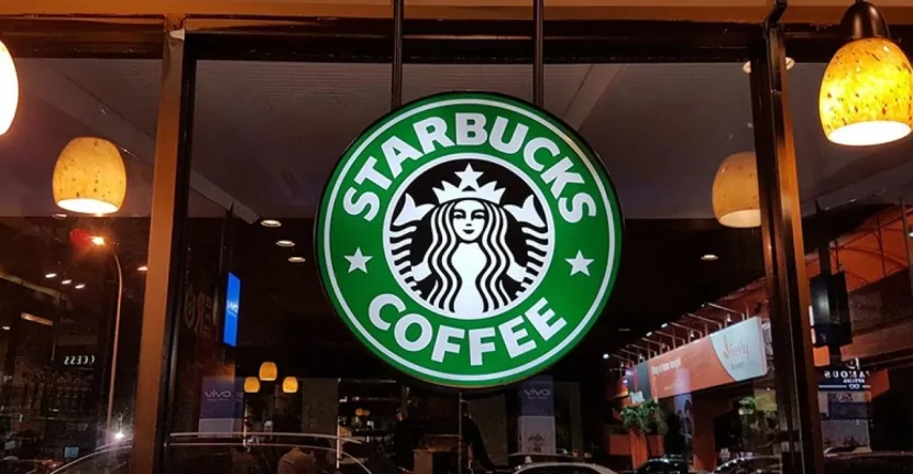 “Starbucks” qəhvəxanasında ATIŞMA OLDU - Bu ölkədə...