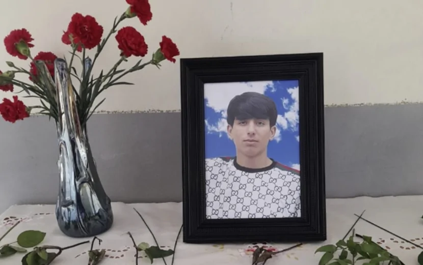 11-ci sinif şagirdi vəfat etdi - Foto