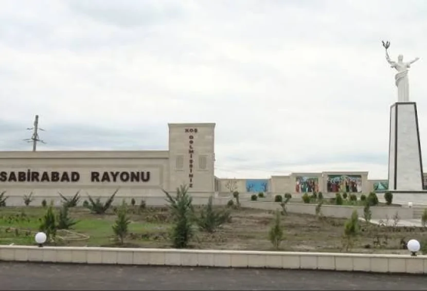 Toy yasa ÇEVRİLDİ - Tanışı tərəfindən BIÇAQLANDI