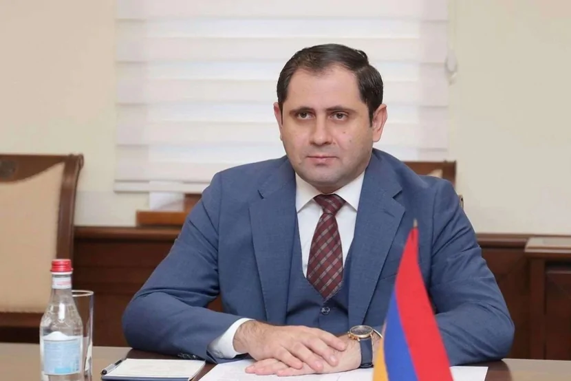 Ermənistanın müdafiə naziri ABŞ-yə SƏFƏR ETDİ