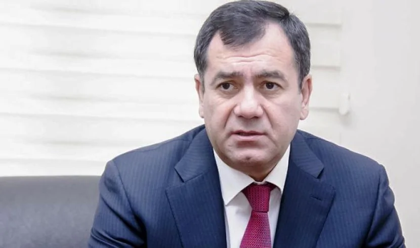 Deputat partiyadan xaric edildi
