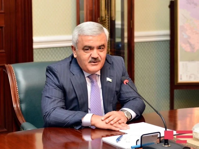 Rövnəq Abdullayevə ağır itki üz verdi