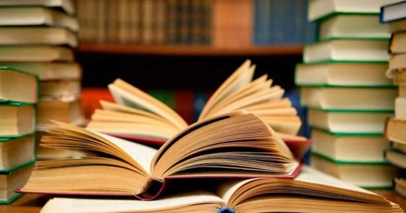 Gürcüstandakı azərbaycandilli məktəblərə yeni dərsliklər verilib