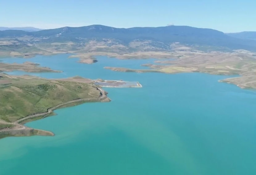 “Taxtakörpü” su anbarında MEYİT TAPILDI
