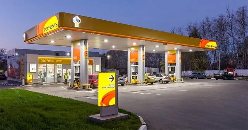 Rusiyanın 84 faizində benzin çatışmır