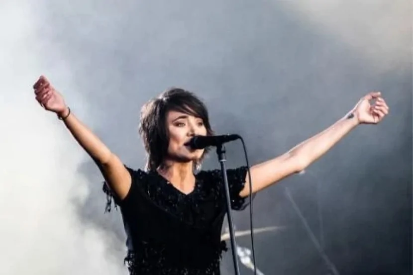 Rusiyalı müğənni Ermənistanda konsert verməkdən imtina etdi