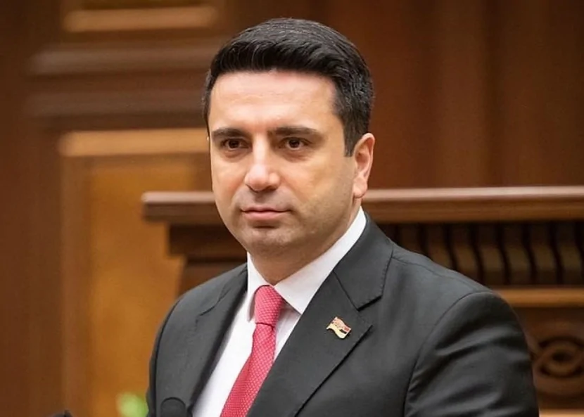 \"Azərbaycana getməyə hazıram\" - Simonyan