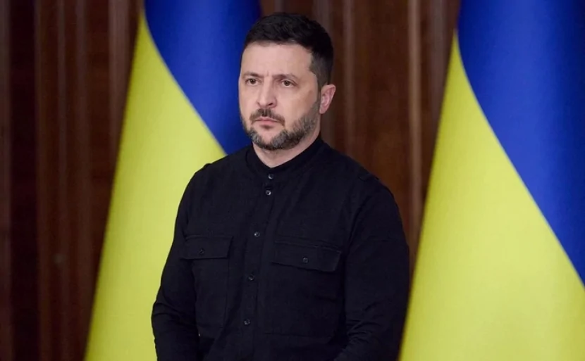Zelenski: Ukrayna Rusiya ilə atəşkəs danışıqlarına hazırdır