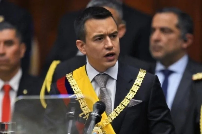 Ekvador prezidentinə hədiyyələrdə zəhərli maddələr tapılıb