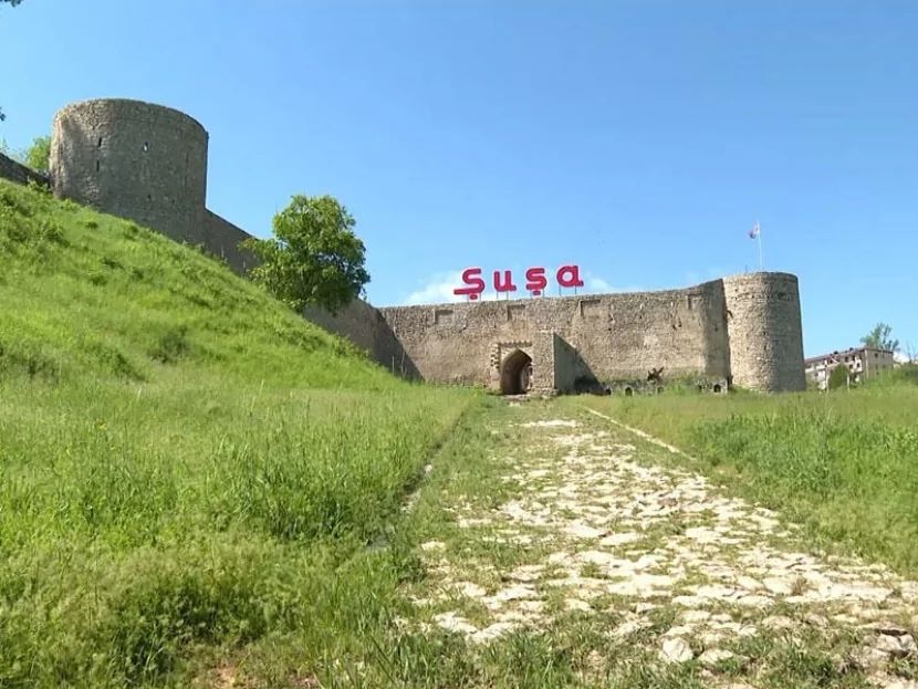 Şuşada 30 milyon manata yaşayış BİNALARI tikiləcək