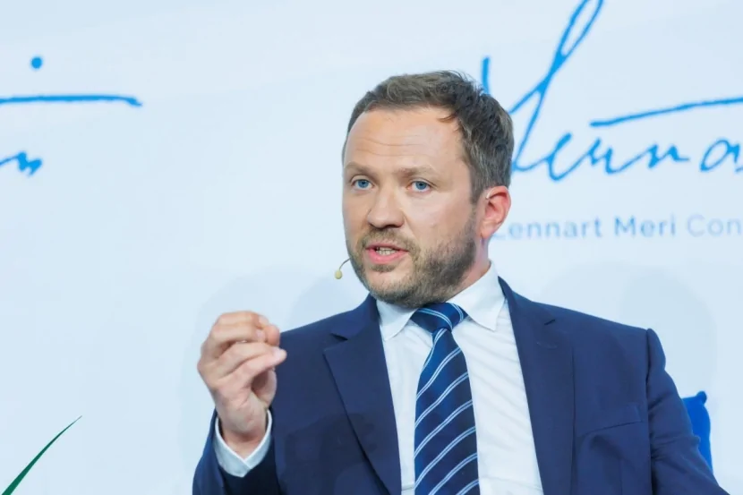 Estoniyanın xarici işlər naziri Kiyevə gedib