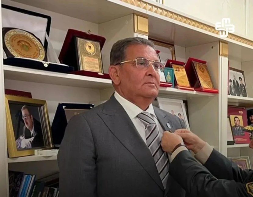 Üçüncü oğlu da işdən ÇIXARILDI