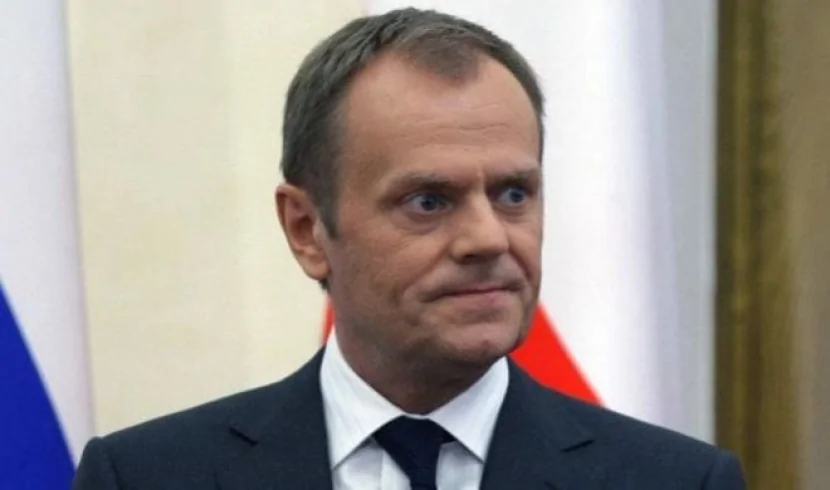Orban Moskvaya heyran olub - Tusk