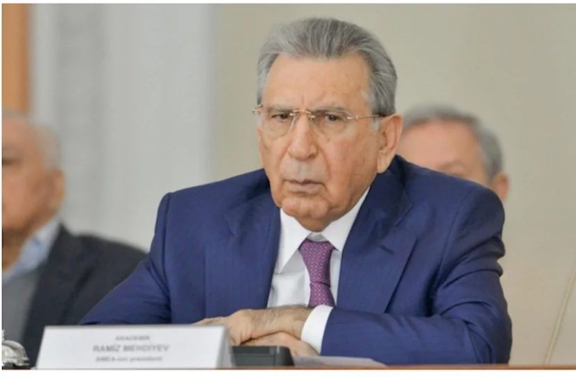Ramiz Mehdiyevə verilən bütün fəxri adlar, ordenlər silindi - FOTOFAKT