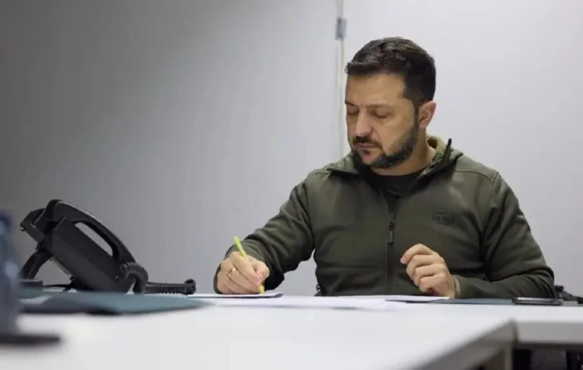 Hərbi vəziyyət və səfərbərliyin müddəti UZADILDI - Bu ölkədə