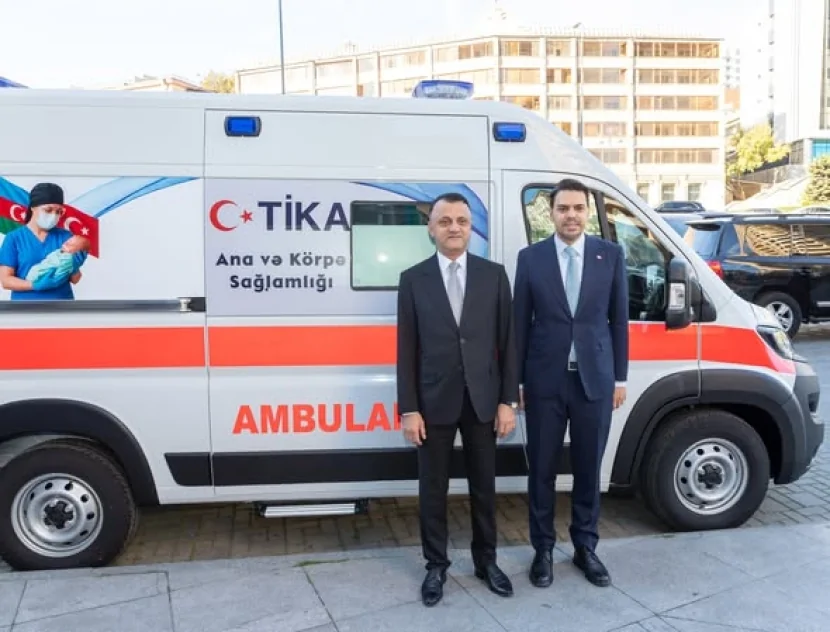 TƏBİB və TİKA arasında əməkdaşlıq çərçivəsində Ağcabədi Rayon Mərkəzi Xəstəxanasına səyyar ambulans təqdim edilib