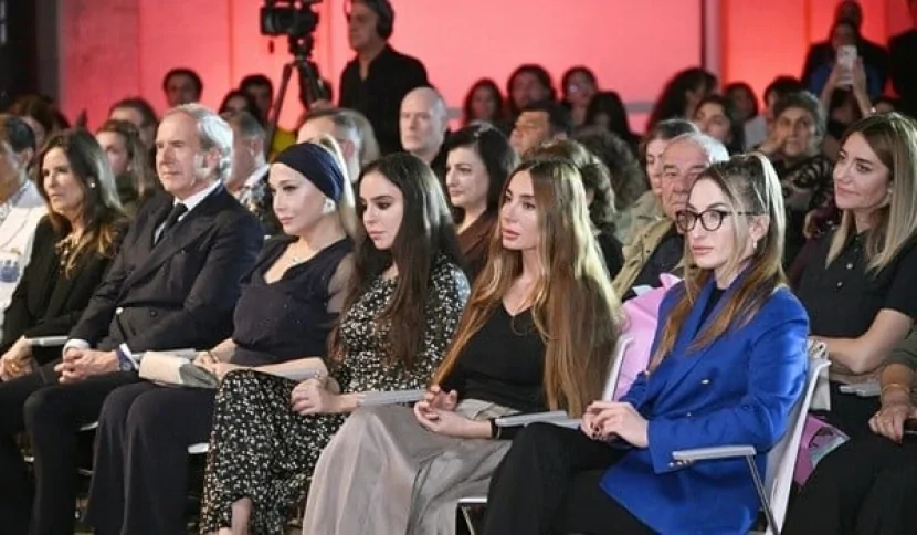 Leyla və Arzu Əliyevalar bu layihənin təqdimatında - FOTO