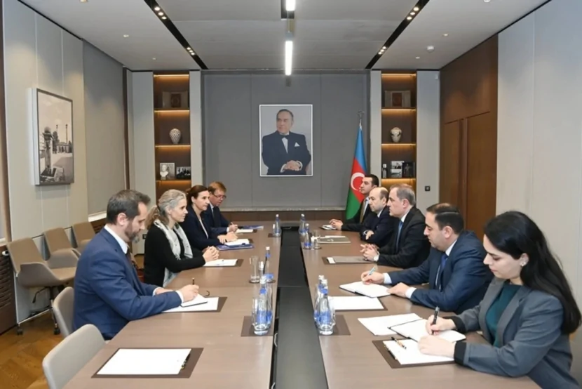 Ceyhun Bayramov və Aİ-nin xüsusi nümayəndəsi Ermənistanla normallaşma prosesini müzakirə edib
