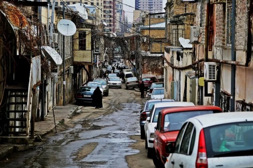 \"Sovetski\"dən 400-dən çox ailə köçürülüb