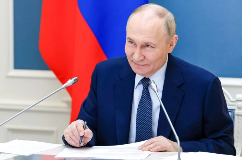 Putin cizgi filmi QƏHRƏMANI oldu- FOTO