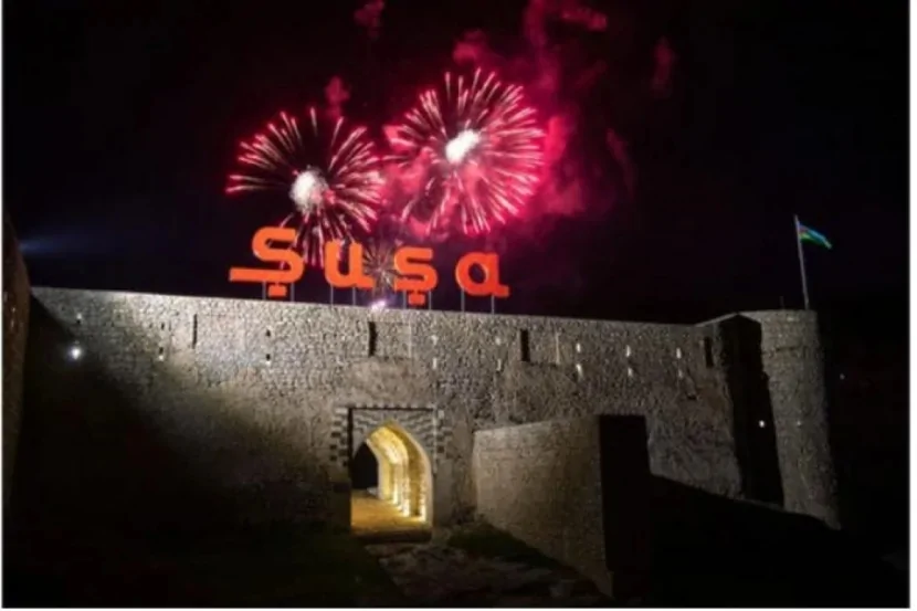 Şuşada Zəfər atəşfəşanlığı