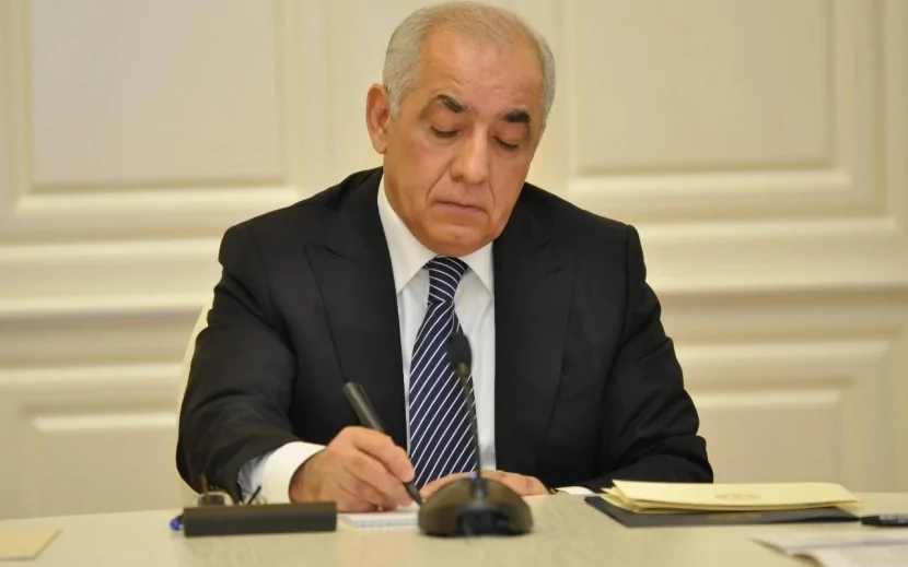 Əli Əsədov Qərar İmzaladı