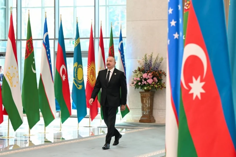 Prezident İlham Əliyevin Özbəkistana səfəri başa çatıb