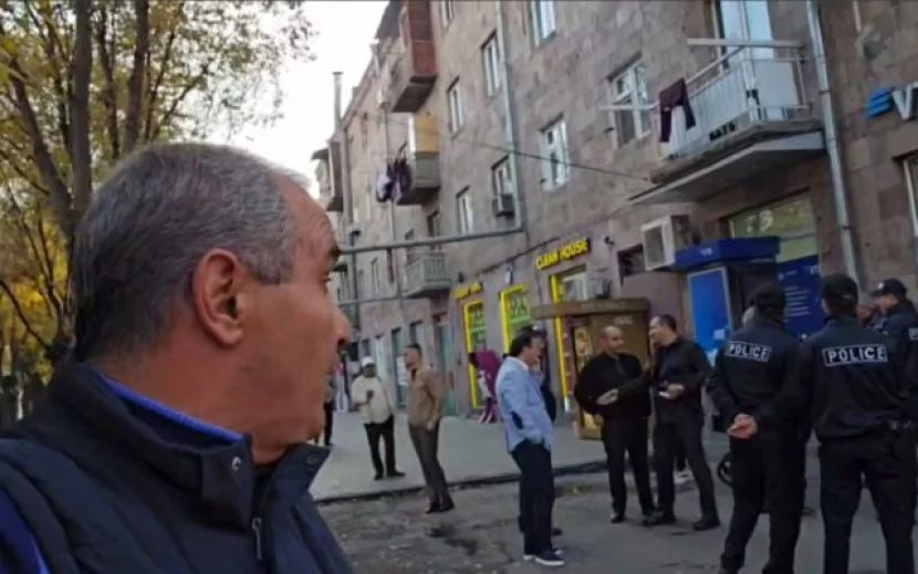 İrəvanda banka silahlı basqın edildi
