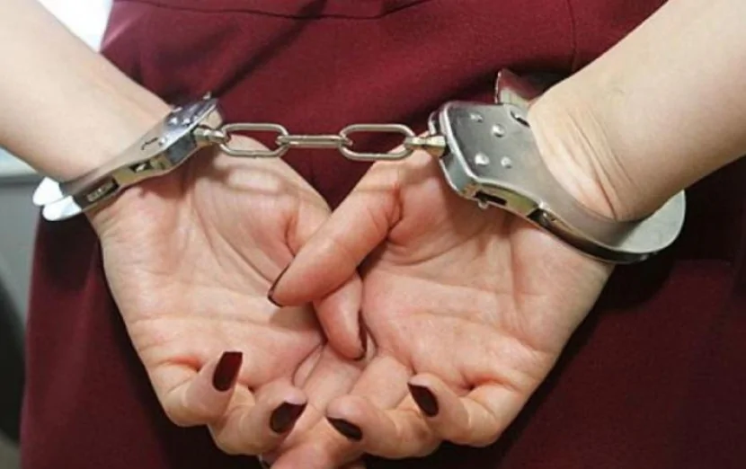 Bakıda qadın atası ilə birlikdə ərini öldürüb