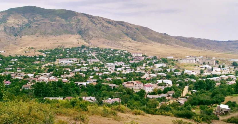 Hadrut qəsəbəsinə növbəti köç karvanı yola salındı