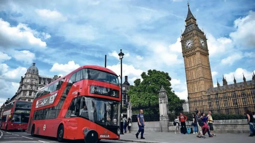 İngiltərədə turist vergisi: Londonda yeni planlar hazırlanır