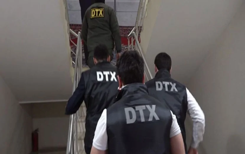 DTX Təzəxən Mirələmlini SAXLADI