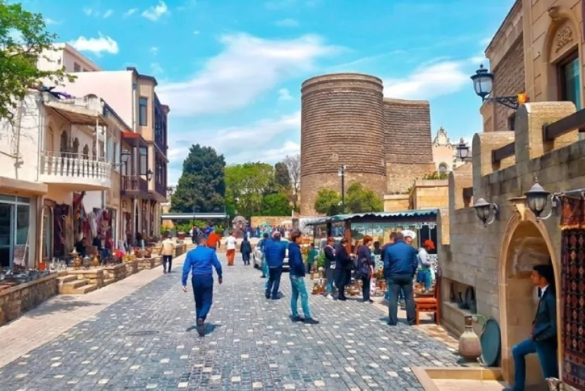 Azərbaycana gəlmiş əcnəbilərin sayı açıqlanıb