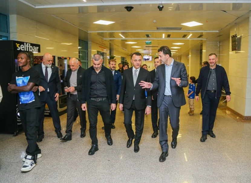 “Qarabağ” Yeni Robotik Reabilitasiya Mərkəzini ziyarət edib