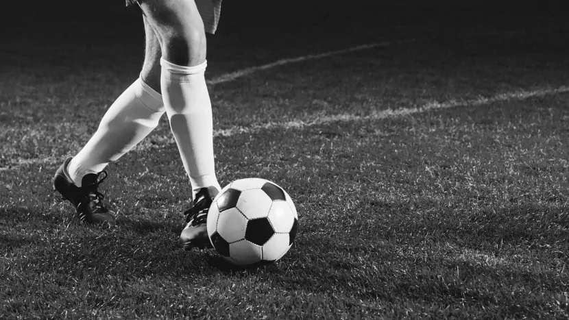 Rusiyada futbolçu oyun zamanı VƏFAT ETDİ