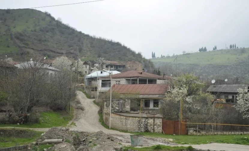 Ağdərə sakini minaya düşdü