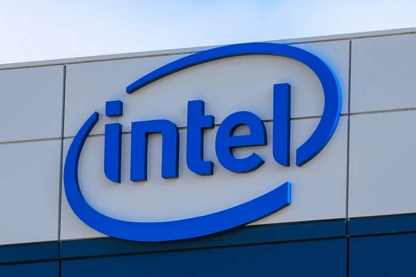 Intel Apple üçün çiplərin istehsalına başlaya bilər