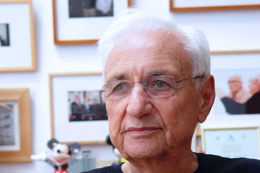 Frenk Geri 97 yaşında vəfat etdi