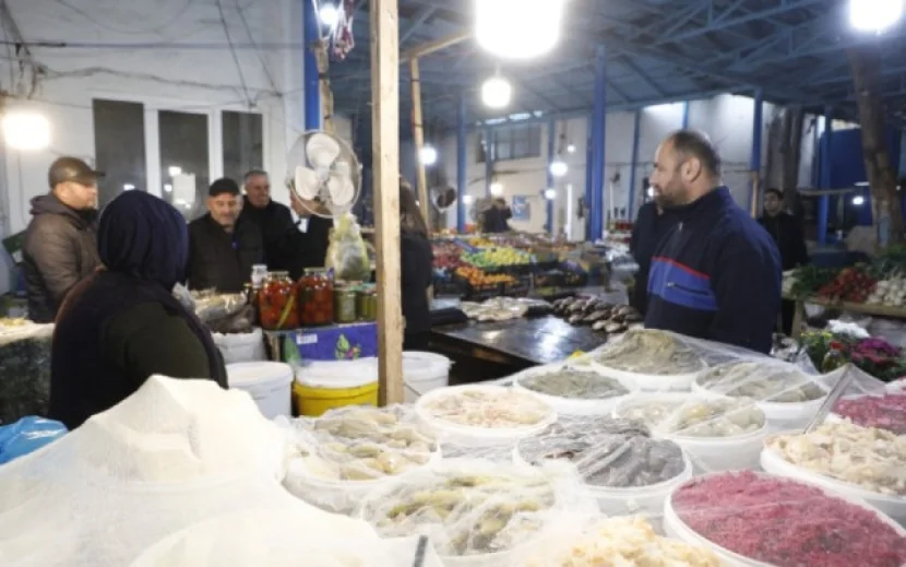 Bu  bazarda monitorinq keçirildi