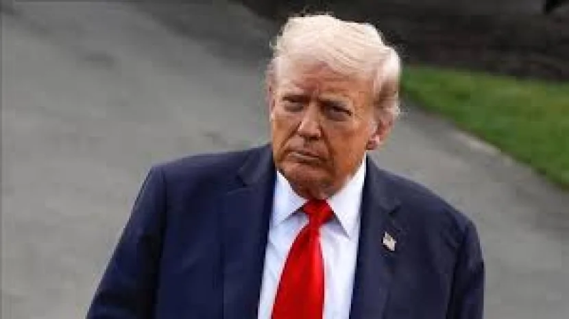 Tramp: “Həkimlər Ağ Evə hücum edən şəxsi xilas edirlər”