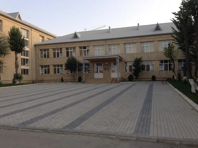 Bu məktəbdə  8 şagird saqqızdan ZƏHƏRLƏNDİ