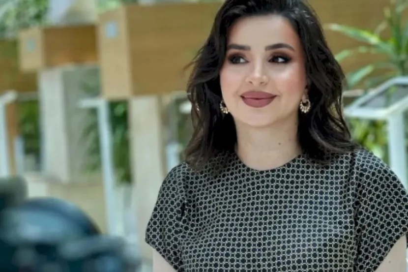 Kamilə Nəbiyeva ana oldu