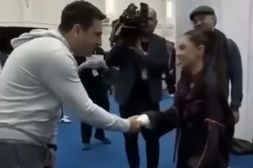 Simonyan \"Junior Eurovision\"dakı təmsilçimiz Yağmura: BƏYƏNDİM!
