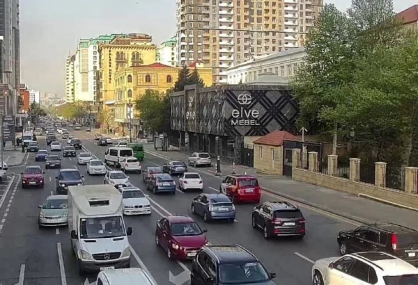 Bu küçələrdə sıxlıq var - SİYAHI