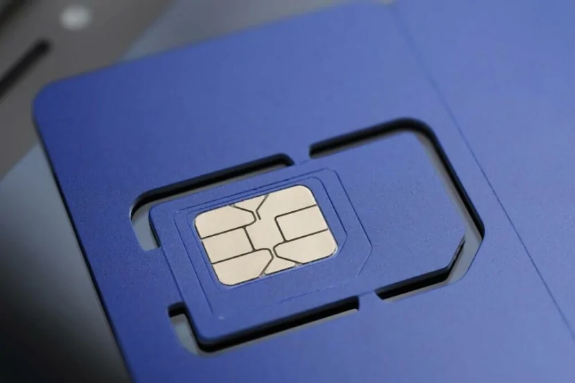 Ölkədə bu mobil operator FƏALİYYƏTİNİ dayandırdı